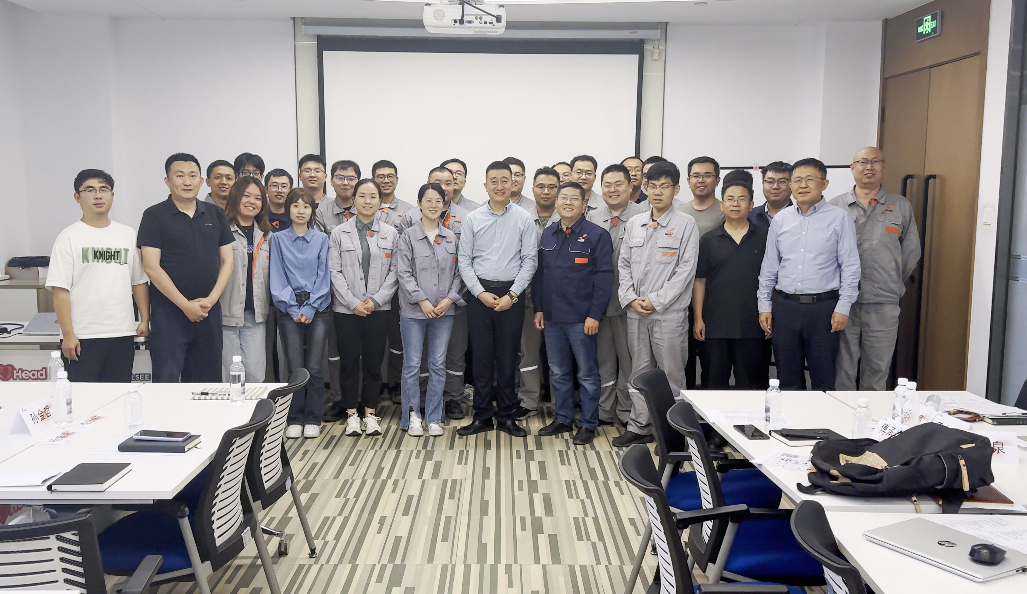 創(chuàng)新思維賦能未來(lái) | 2025年工程師俱樂部啟動(dòng)會(huì)暨首場(chǎng)《創(chuàng)新思維：TRIZ》培訓(xùn)圓滿收官！